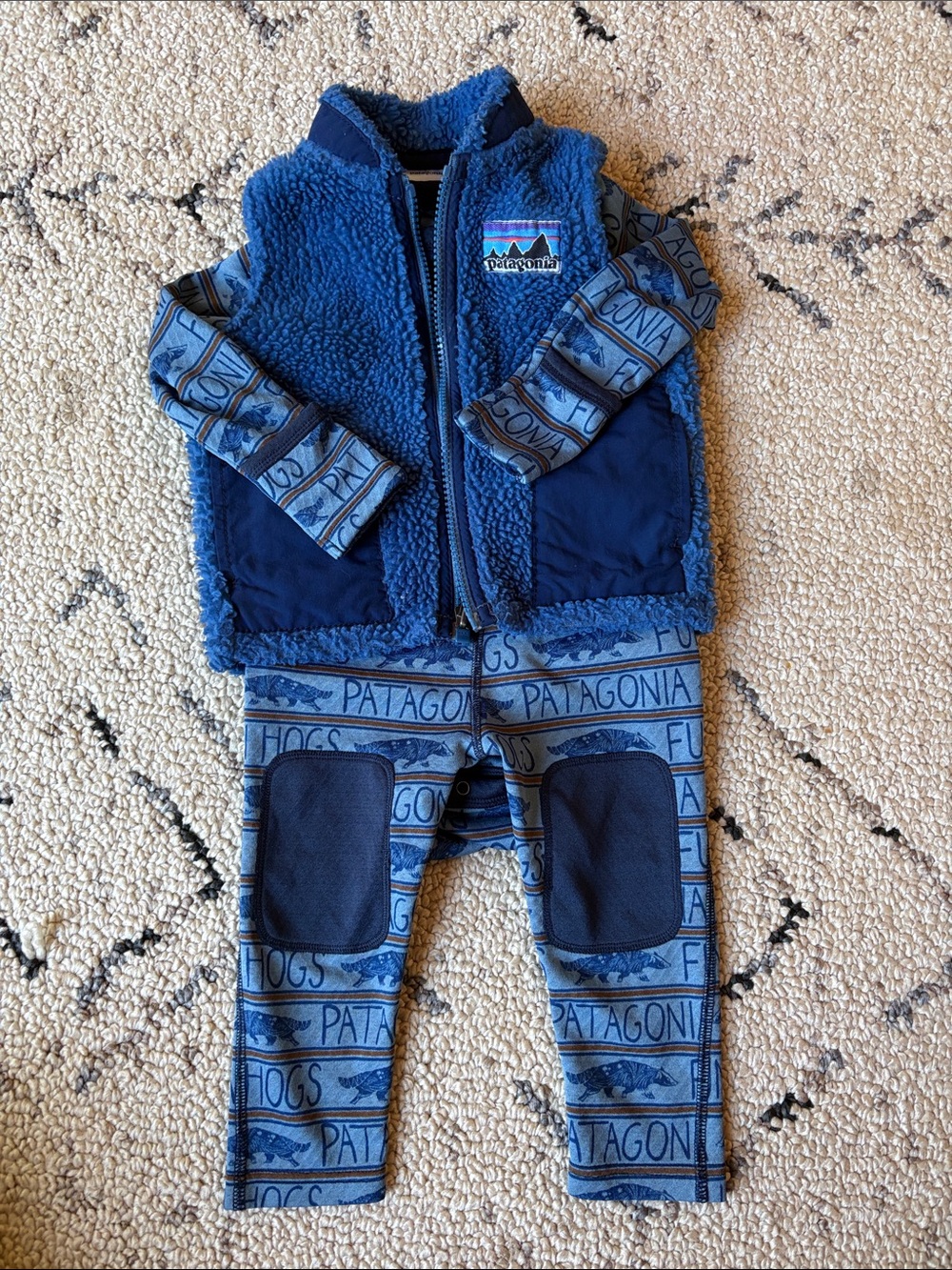 Patagonia 3-Piece Set - Fleece Vest & Capilene Baselayer Top + Pants 6/12 m